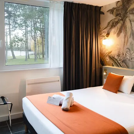 酒店 Western Du Dunkerque- Restaurant Ouvert 7/7 Midi Et Soir 艾姆波茨卡佩尔