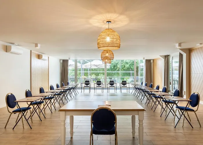 酒店 Western Du Dunkerque- Restaurant Ouvert 7/7 Midi Et Soir