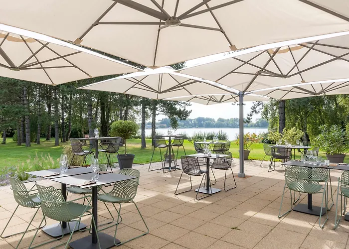 Western Du Dunkerque- Restaurant Ouvert 7/7 Midi Et Soir 酒店