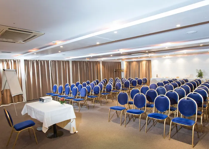 Western Du Dunkerque- Restaurant Ouvert 7/7 Midi Et Soir 酒店