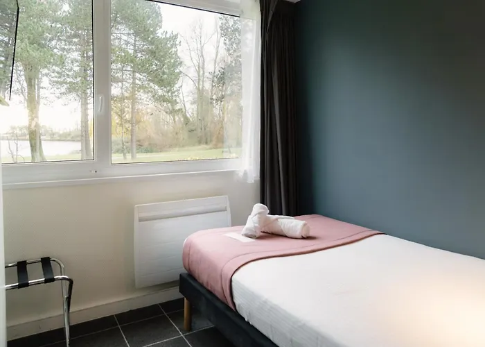 酒店 Western Du Dunkerque- Restaurant Ouvert 7/7 Midi Et Soir 艾姆波茨卡佩尔